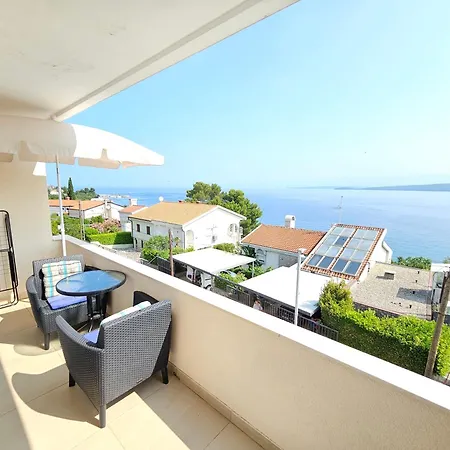 Dora Apartament Vantacici