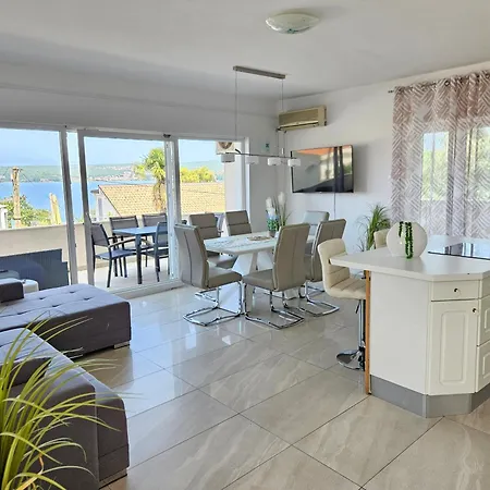 Dora Apartament *