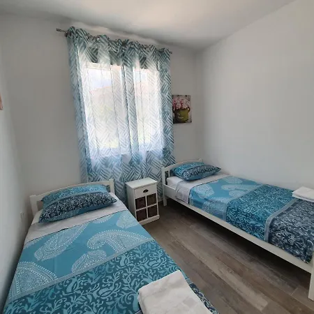 Apartment Dora Vantacici